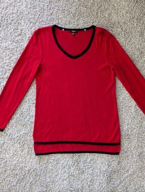 Cupio Red Sweater with Black Hem